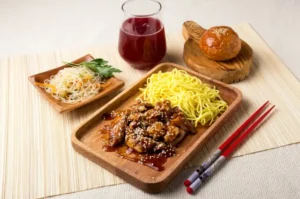 Authentic halal Chinese lunch specials in Plano featuring fresh combo meals, fried rice, noodles, and signature Chinese dishes